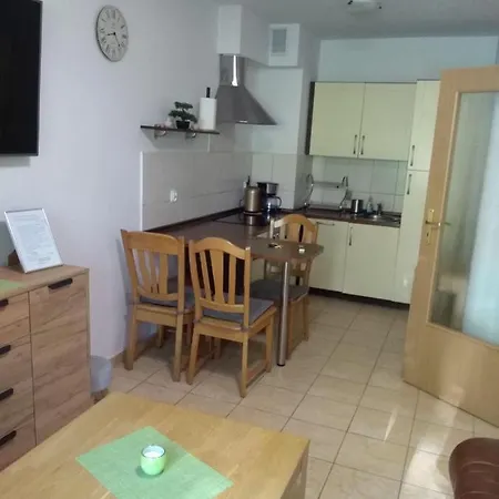 Amsterdam, 4 Os, Sauna, Sala Fitness 스클라르스카포렘바